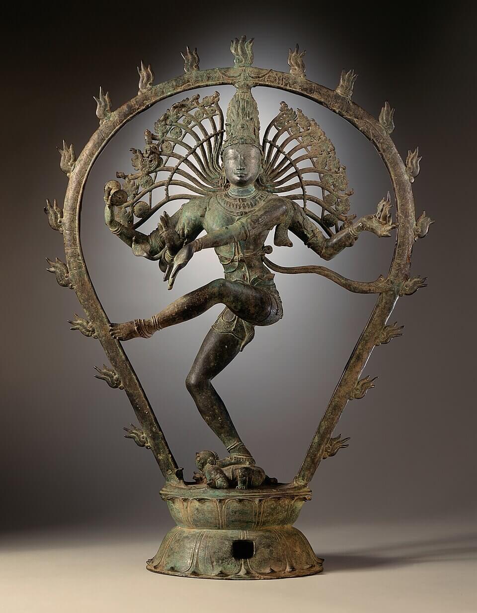 Escultura de Shiva danzante