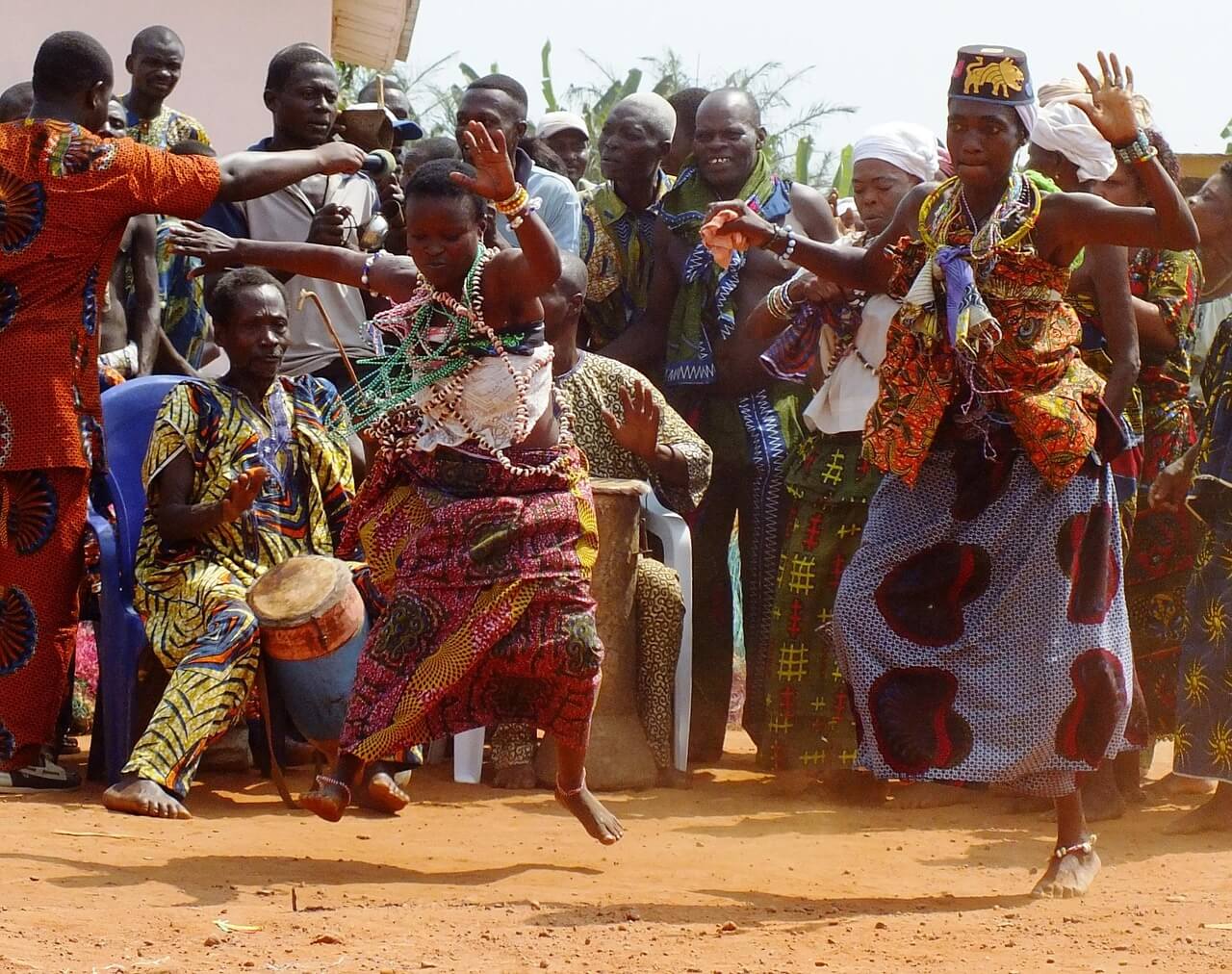 Practicantes de una religión tradicional africana
