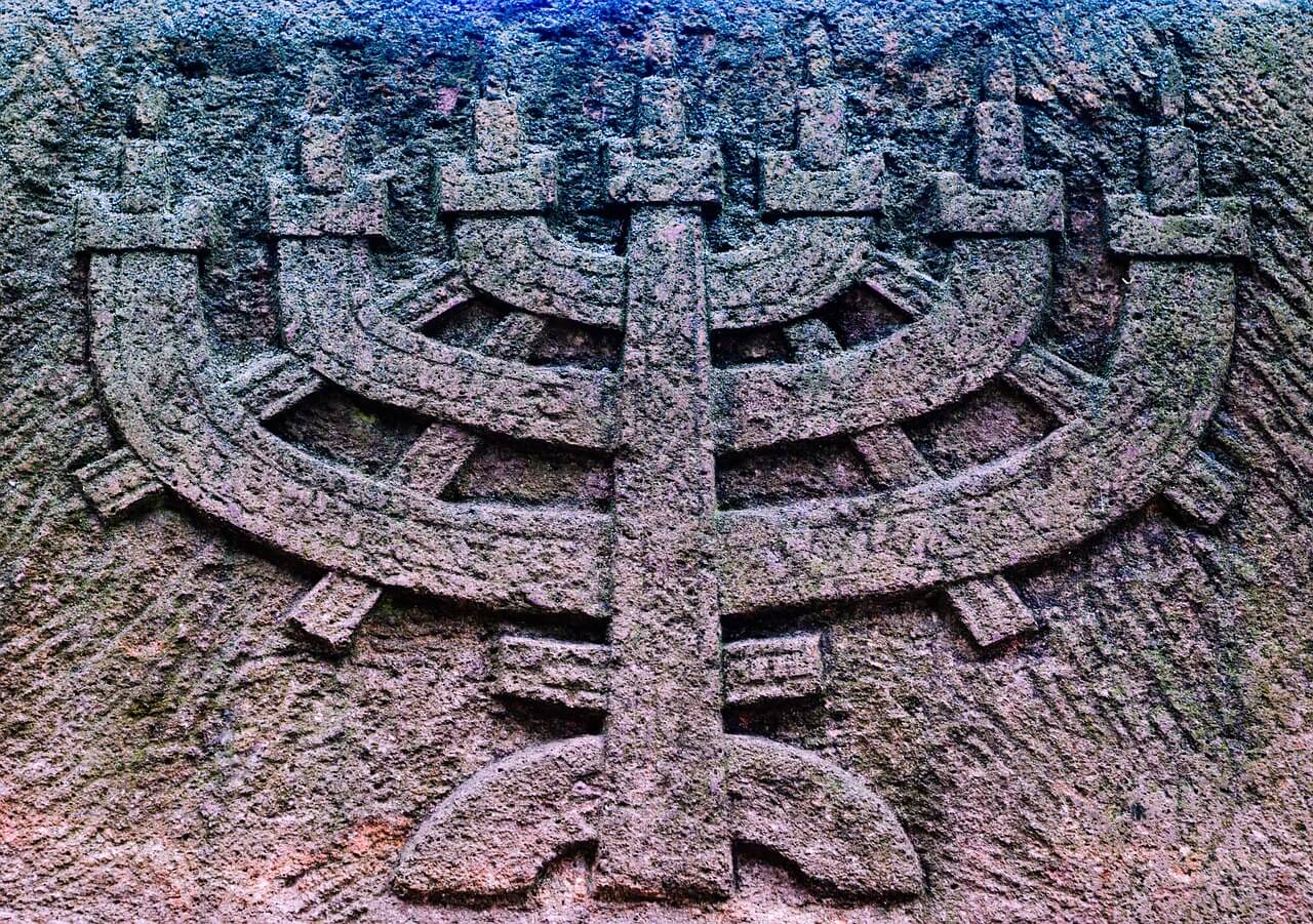 La Menorá, el candelabro judío de siete brazos